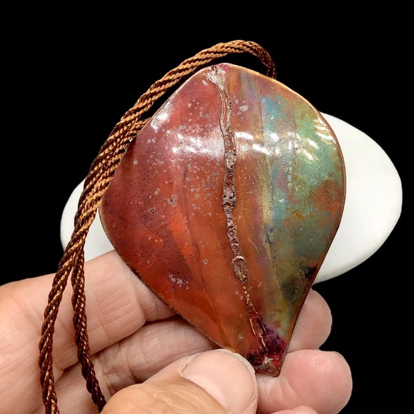 🌺Artisan Copper & Enamel Necklace - Picture 4 of 15